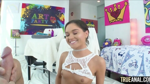 Juicy Booty Teen Gets Hard Anal!